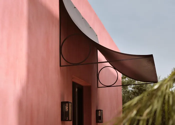 Villa Artisan Villa, A Mythical Escape, With Heated Pool, By Thinkvilla *