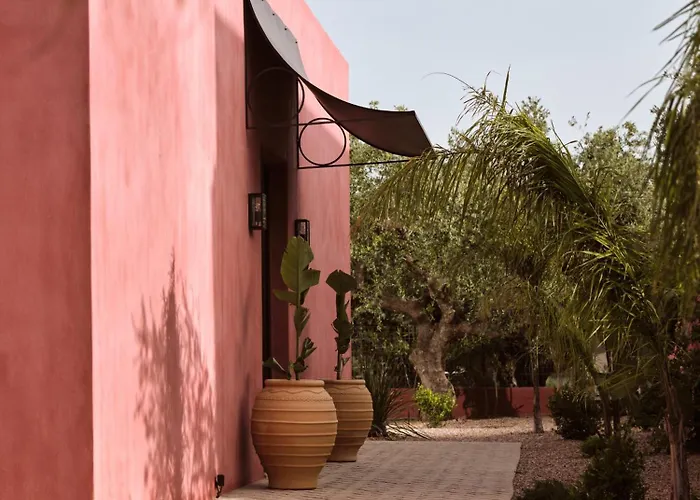 Artisan Villa, A Mythical Escape, With Heated Pool, By Thinkvilla וילה Plános