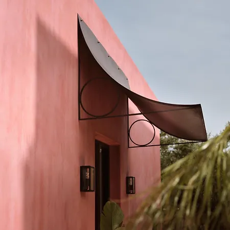 Villa Artisan Villa, A Mythical Escape, With Heated Pool, By Thinkvilla *